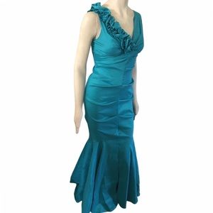 Elegant Teal Evening Dress